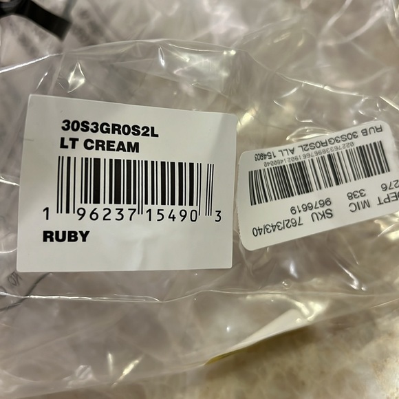 NWT Michael Kors Ruby light cream satchel - Picture 12 of 14